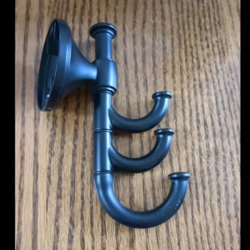 Delta Accolade Expandable Towel Hook Matte Black 3 Hooks ACC35-MB New in Box